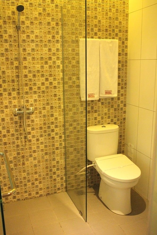 Cherry Homes Express Hotel Bandung Bagian luar foto